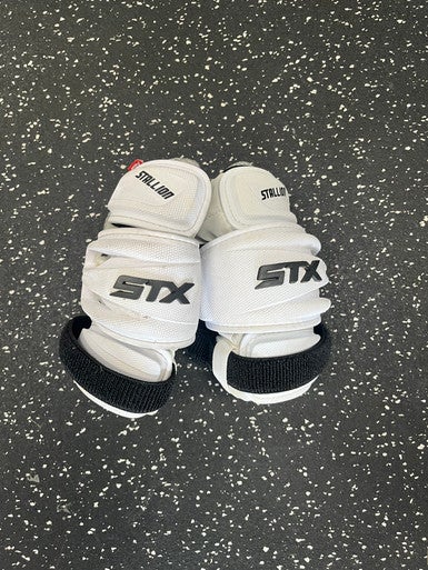 Used STX STALLION 500 Lacrosse Arm Pads/Guards White MD 11849-S000029651