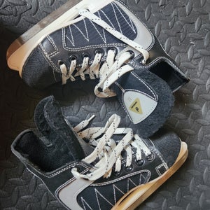 Hockey Skates 11 (Used)
