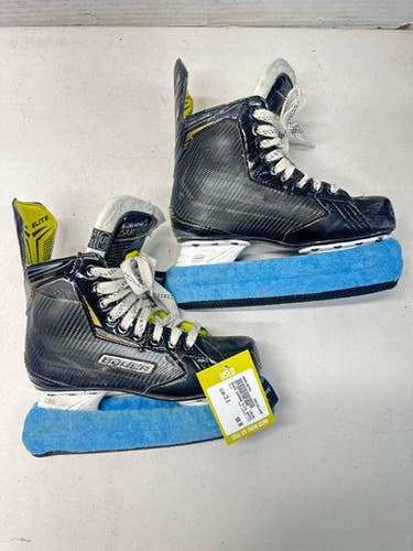 Used Bauer SUPREME ELITE Intermediate Hockey Skate Intermediate 5.0 11835-S000196752