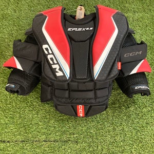 Junior Small / Medium CCM Extreme Flex E6.5 Goalie Chest Protector (Used)