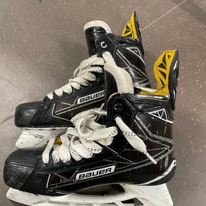 Bauer Supreme 1S Hockey Skates Regular Width 9.5 (Used)
