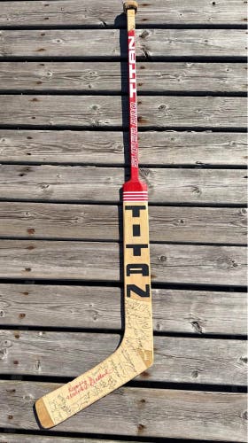 VINTAGE 1980-81 GAME USED LEAFS TEAM SIGNED TITAN SUPER PRO GOALIE STICK MICHAEL “BUNNY” LAROCQUE