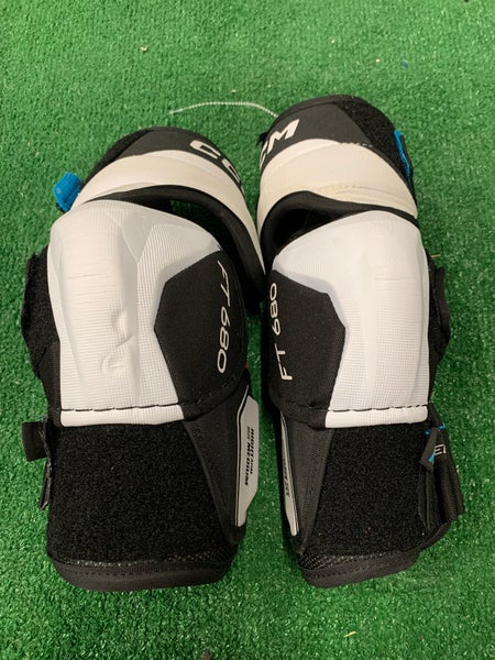 Senior Medium CCM Jetspeed FT680 Elbow Pads (Used)