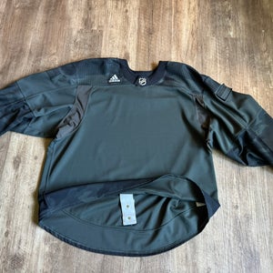Green Goalie Cut Adult Unisex Adidas Jersey (Used)