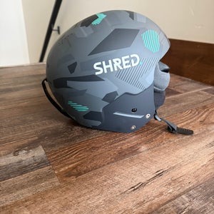Shred GS Race Helmet
