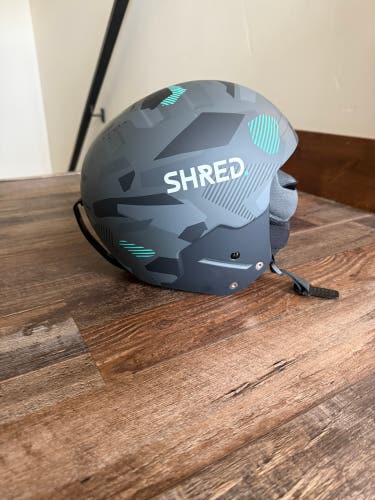 Shred GS Race Helmet