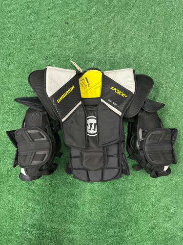 Intermediate Small / Medium Warrior RX3E+ Goalie Chest Protector (Used)
