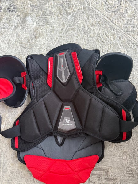 Medium Bauer Vapor 3X Pro Shoulder Pads (Used)
