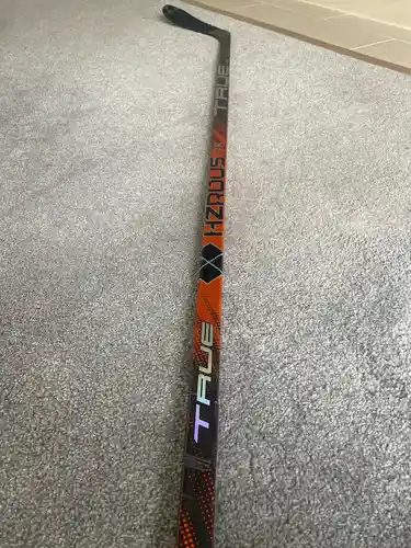 Senior True Hzrdus 7X Left Hand Hockey Stick TC4 (Used)