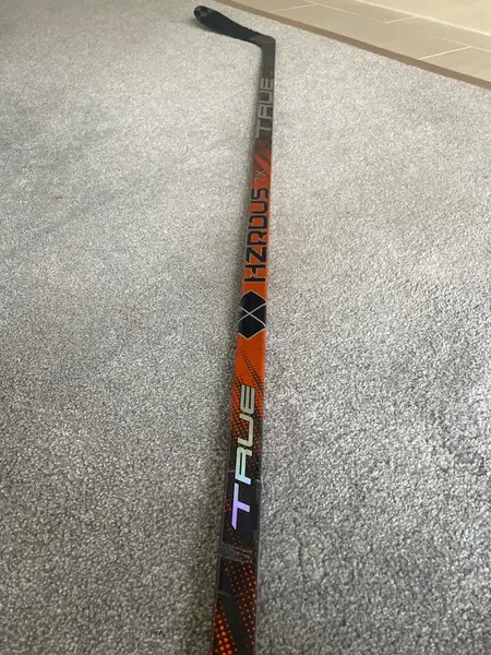 Senior True Hzrdus 7X Left Hand Hockey Stick TC4 (Used)