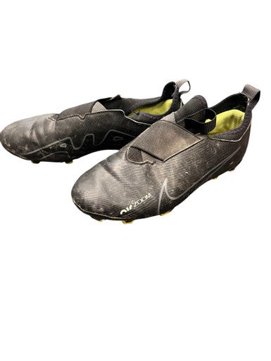 Used Nike Jr FB Cleats Black Junior 05.5 11863-S000022906