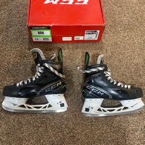 Used Senior CCM Ribcor 86K Hockey Skates Size 7.5 D
