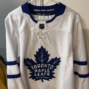 Toronto Maple Leafs Adidas Away Jersey (Size 42!)