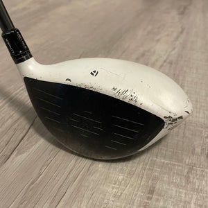 Men's TaylorMade R11 Left Hand Driver Regular Flex 9 Loft (Used)