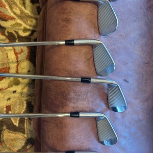 Titleist 716 CB Right Handed Iron Set Stiff Flex (Used)