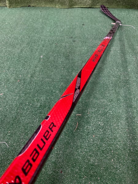 Senior Bauer Hyperlite 2 Hockey Stick Left Hand P28 (Used)