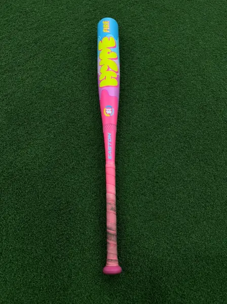 Easton Hype Fire Limited Edition Pool Party bat is making a SPLASH