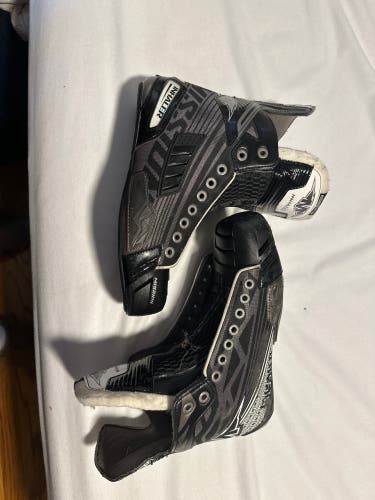 Mission Inhaler DS4 Hockey Skates Extra Wide Width 7 (New)