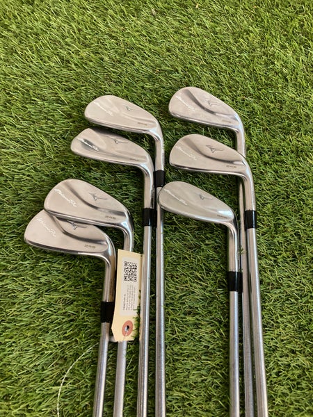 Men's Mizuno Pro 245 Iron Set Right Handed Stiff Flex Graphite Shaft (Used) 4-9 PW