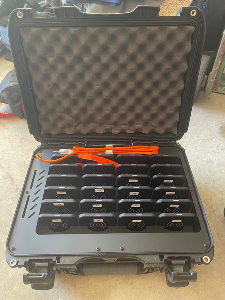 Helios Charging Case for Team
