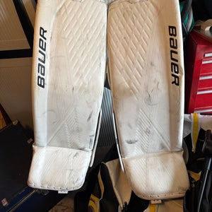 XL  2023 Bauer Supreme UltraSonic Goalie Leg Pads (Used)