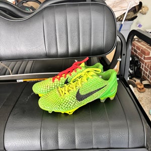 Kobe Grinch Cleats