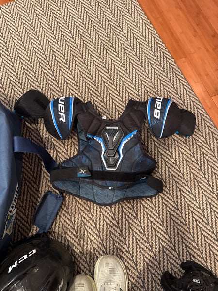 Bauer Hockey Chest & Arm protector Boys medium