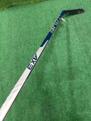 Senior True AX3 Hockey Stick Right Handed TC2.5 (Used)