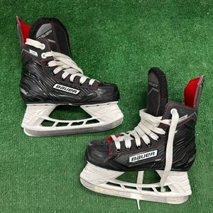 Junior Bauer Ns Hockey Skates Regular Width Size 1 (Used)