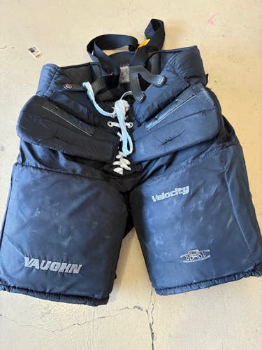 Senior XL Vaughn V4 Hockey Goalie Pants W Kenesky suspenders (Used)