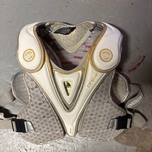 Adult Large Maverik Rome Shoulder Pads (Used)