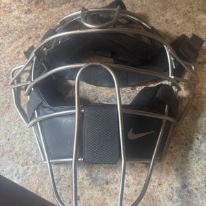 Nike Catcher's Mask (Used)