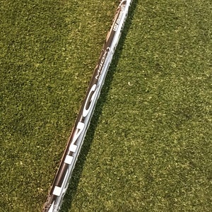 UST Mamiya LINQ M40X 7F5 X-Stiff White Graphite Driver Shaft (44) Cobra