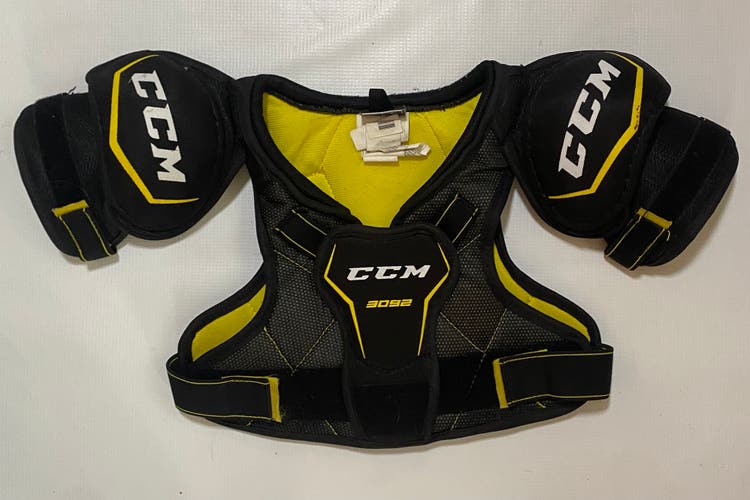 Youth Large CCM Tacks 3092 Shoulder Pads