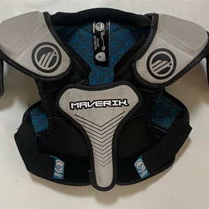 Youth Small Maverik Charger Shoulder Pads