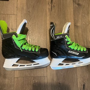 Bauer XLS Hockey Skates Jr. 4