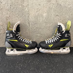 Graf Ultra G9035 Regular Width Size 8 Hockey Skates