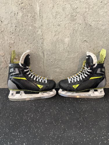 Used Senior Graf Regular Width 8 Ultra G9035 Hockey Skates