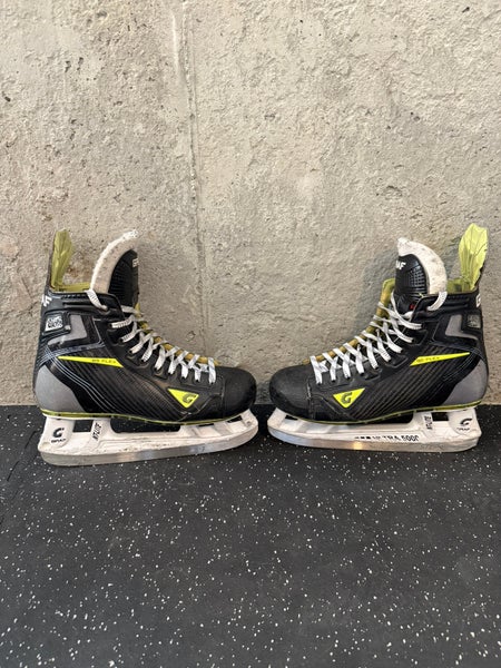 Used Senior Graf Regular Width  8 Ultra G9035 Hockey Skates