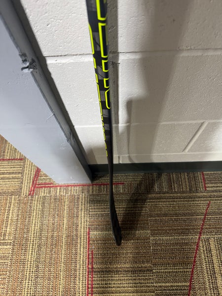 60 Flex Intermediate Sher-Wood Rekker Legend Pro Right Handed Hockey Stick (New)- Different Curves