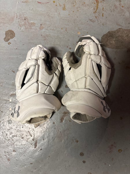 Under Armour Engage 2 Lacrosse Gloves Medium (Used)