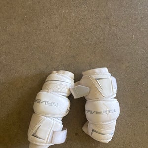 Medium Adult Maverik M6 Arm Pads (New)