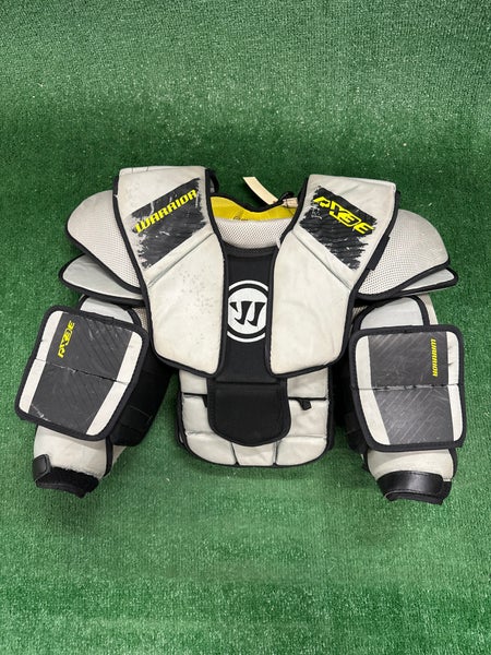 Intermediate Small / Medium Warrior RX3E+ Goalie Chest Protector (Used)