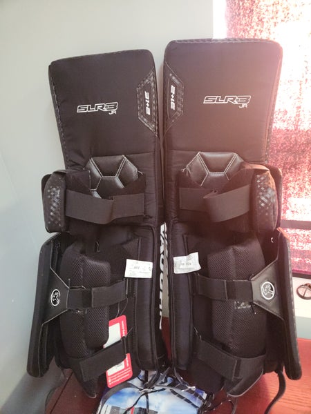 2022 31" Vaughn SLR3 Pro Goalie Leg Pads (New)