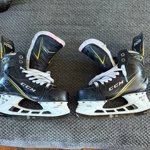CCM Super Tacks AS1 Hockey Skates Regular Width 7.5 (Used)
