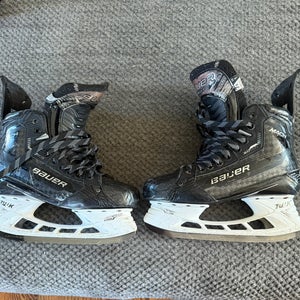 Bauer Supreme Mach Hockey Skates Regular Width 8 (Used)