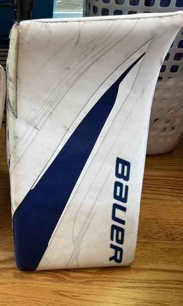 Bauer Vapor Hyperlite 2 Full Blocker Right Pro Stock (Used)