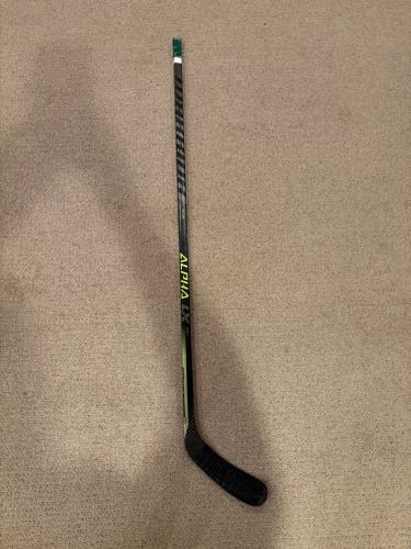 Senior Warrior Alpha Lx 20 Left Hand Hockey Stick W03 (Used)
