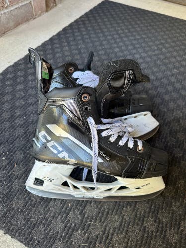 CCM Tacks Vector Plus Hockey Skates