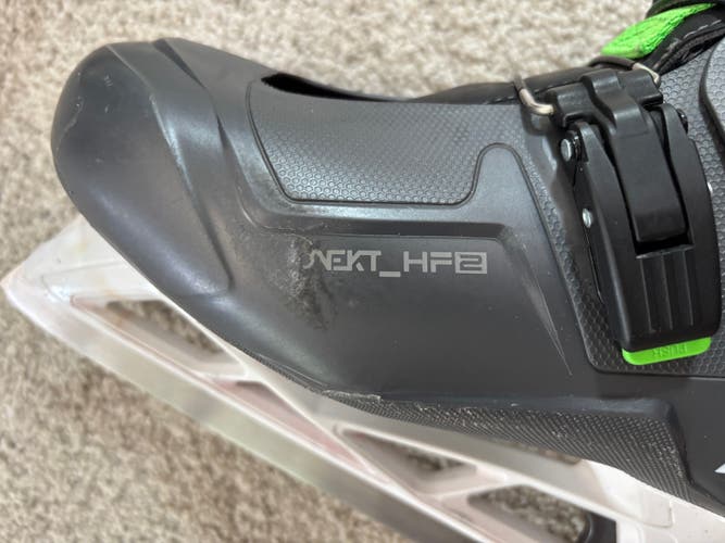 Bauer Konekt HF2 Hockey Goalie Skates Size 5.5 (Used)